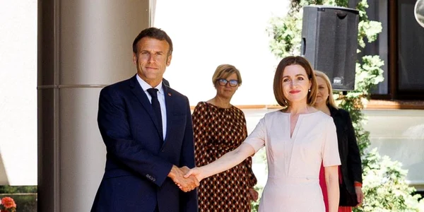 Macron si Maia Sandu