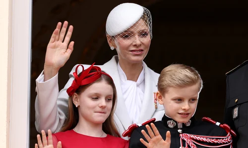 Prințesa Charlene și copiii foto getty images jpg