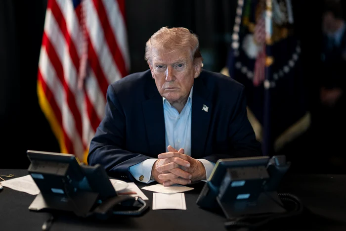 Donald Trump în Situation Room, Mar-a-Lago FOTO shutterstock