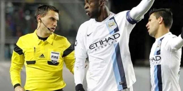 yaya toure hategan FOTO telegraph.co.uk