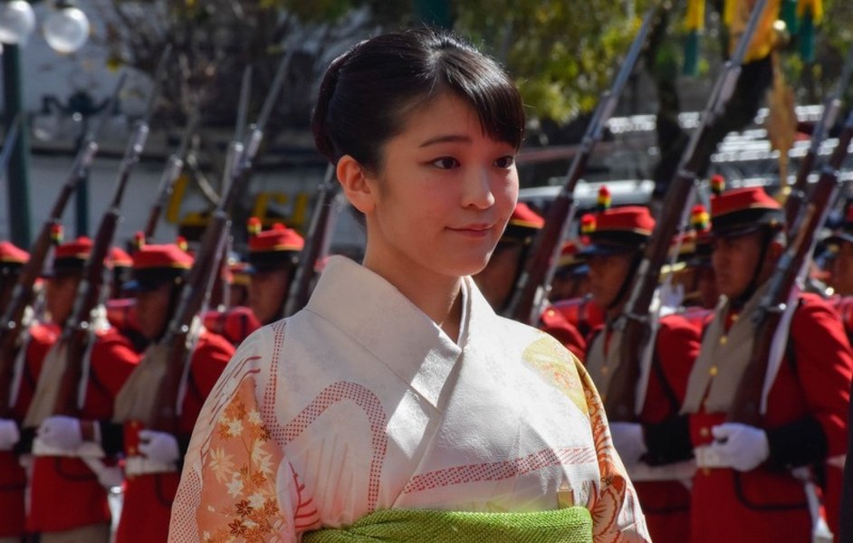 Fosta prinţesă Mako a Japoniei, care a renunţat la titlul regal pentru a se căsători cu iubitul ei din facultate, a născut primul său copil