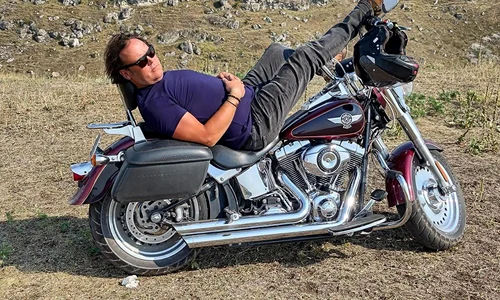 Charlie Ottley fb Charlie Ottley jpg