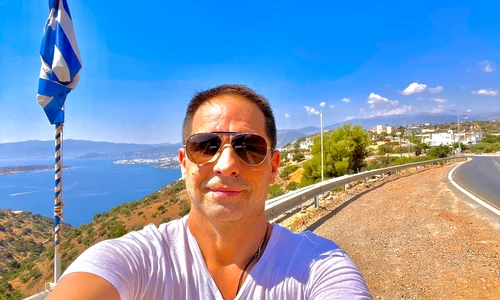 negru grecia jpeg