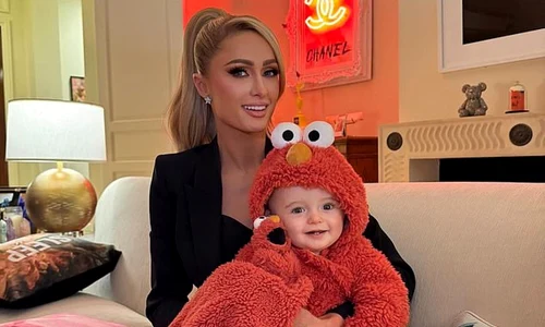 Paris Hilton și fiul ei Phoenix foto Instagram jpg