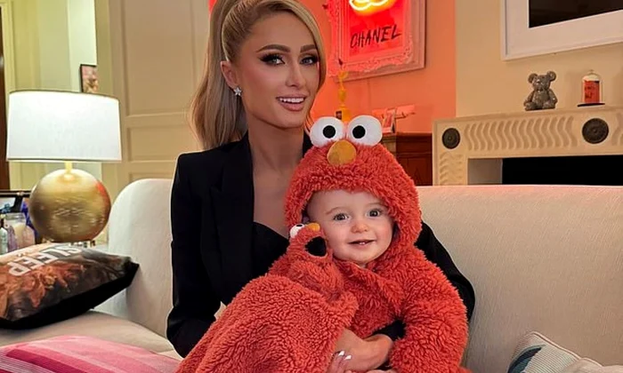 Paris Hilton și fiul ei Phoenix foto Instagram jpg
