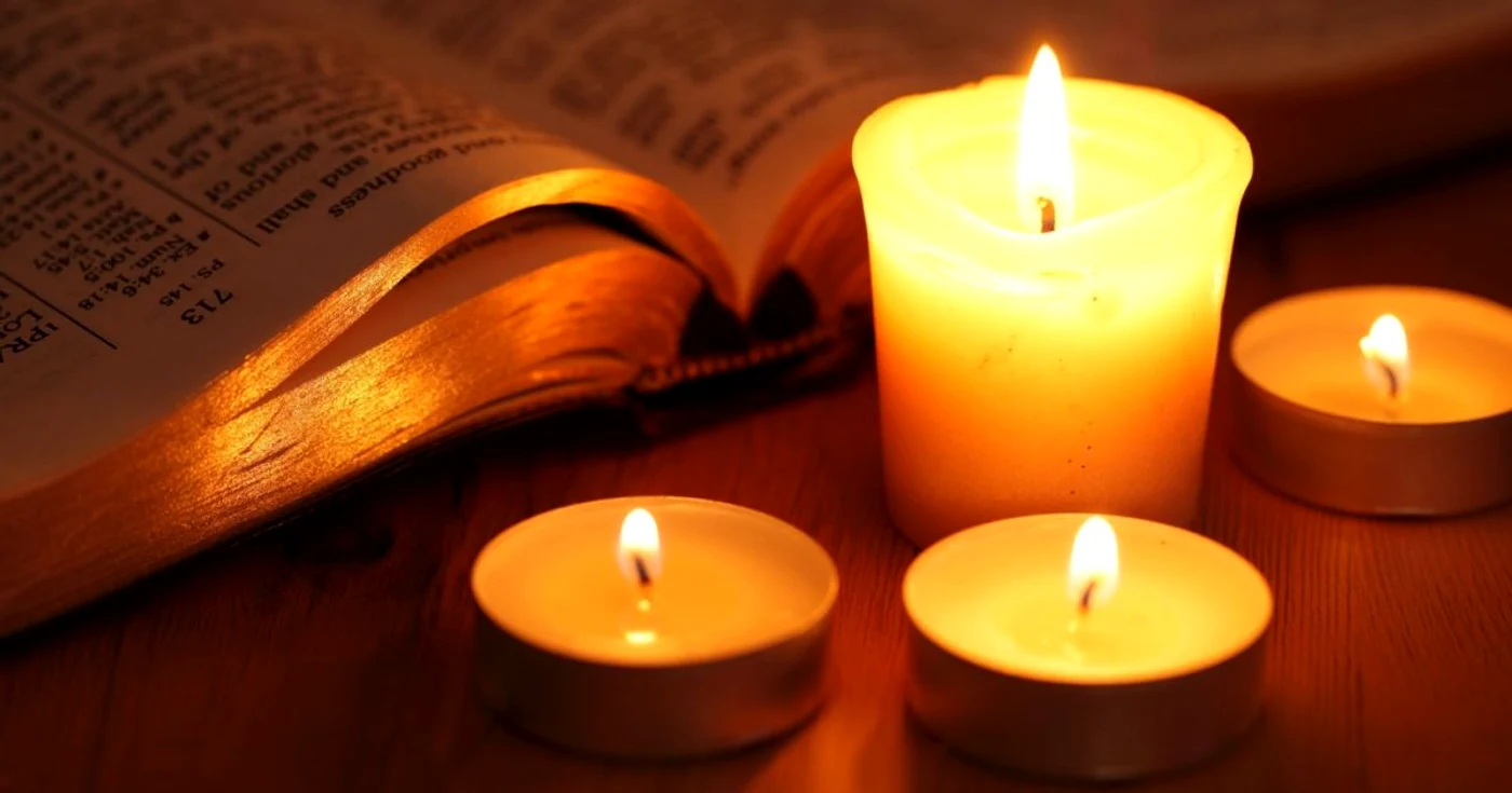 Biblie FOTO: 123RF