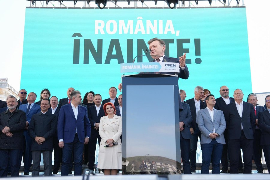 Paul Stănescu și Olguța Vasilescu, bătuți de Simion în județele care au votat decenii la rând majoritar PSD