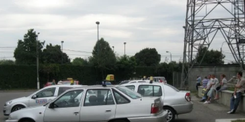 Bacău: Elevii instructorilor auto independenți au fost reprimiți la examene