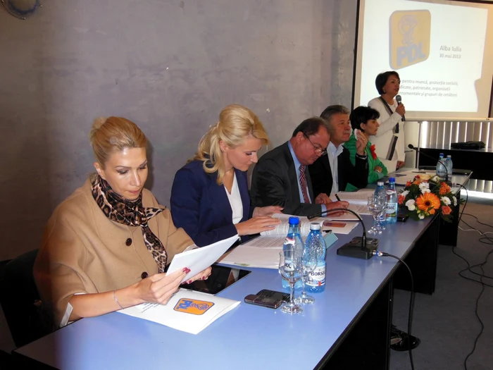 Delegaţia centrală a PDL la întâlnirea de la Alba Iulia