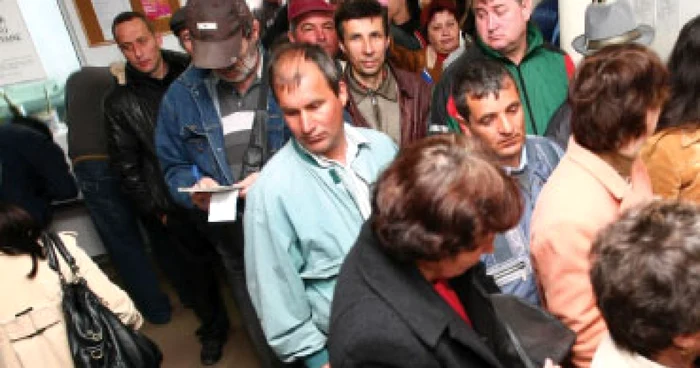 Declinul României va continua şi în 2010