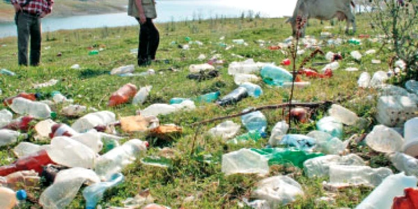 Garanţia pe PET  va scăpa ţara de invazia plasticului