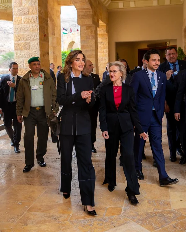 3 regina rania jpg jpeg