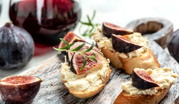 shutterstock 2037574883 jpg