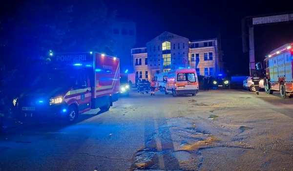 incendiu centru medical arad  FOTO ISU Arad jpg