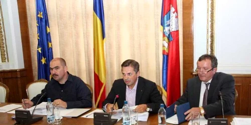 Scandal la şedinţa de consiliu local