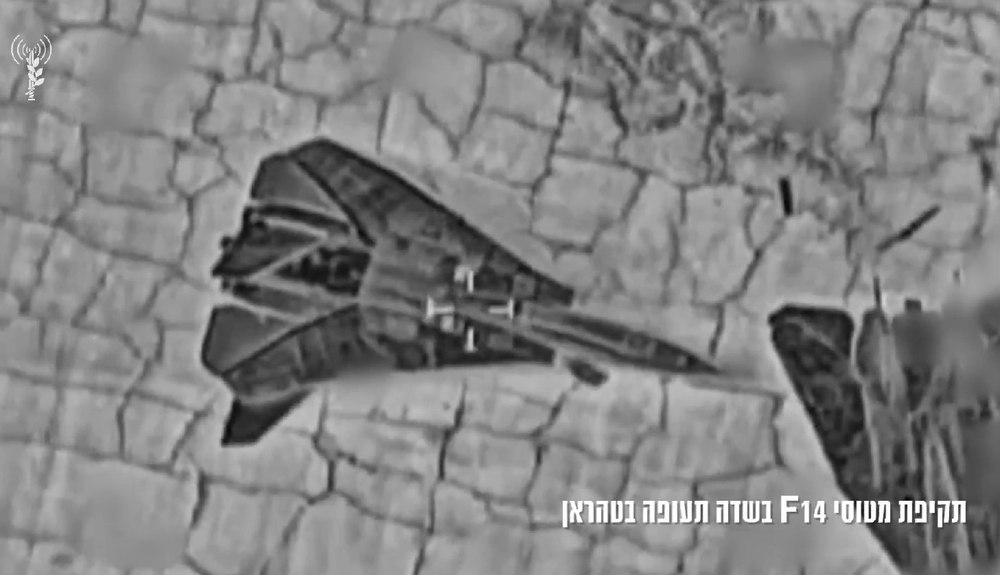 Lovitură simbolică pentru Iran. Israelul a publicat imagini cu distrugerea unor avioane de vânătoare F-14 Tomcat