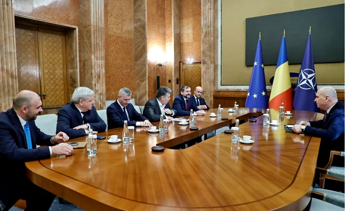 Premierul Bolojan, întâlnire cu primarii FOTO: Gov.ro