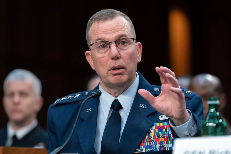  Riscul unui conflict direct între SUA și Rusia este în creștere, avertizează șeful NORAD