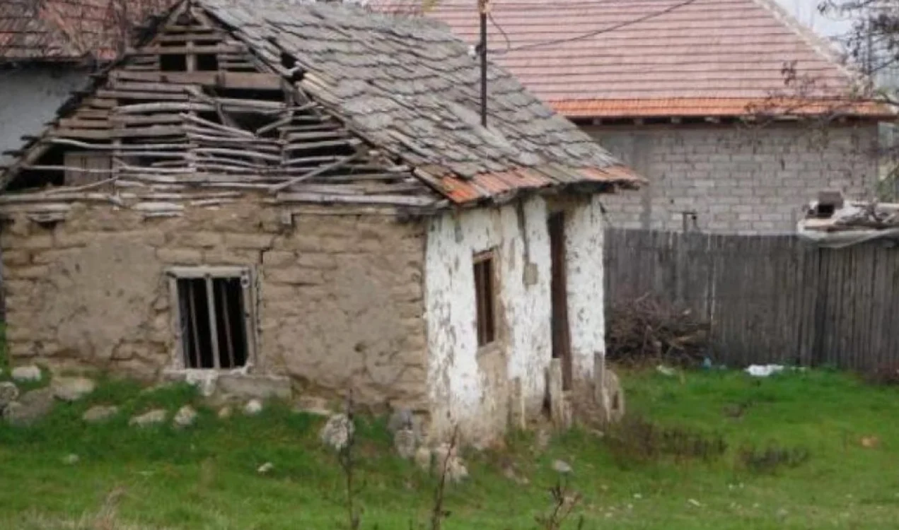 Oamenii din sat sunt săraci, dar nu vor să aude de comoară / foto: Adevărul
