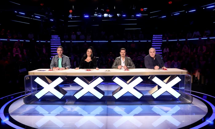 1 juriu romanii au talent jpg jpeg