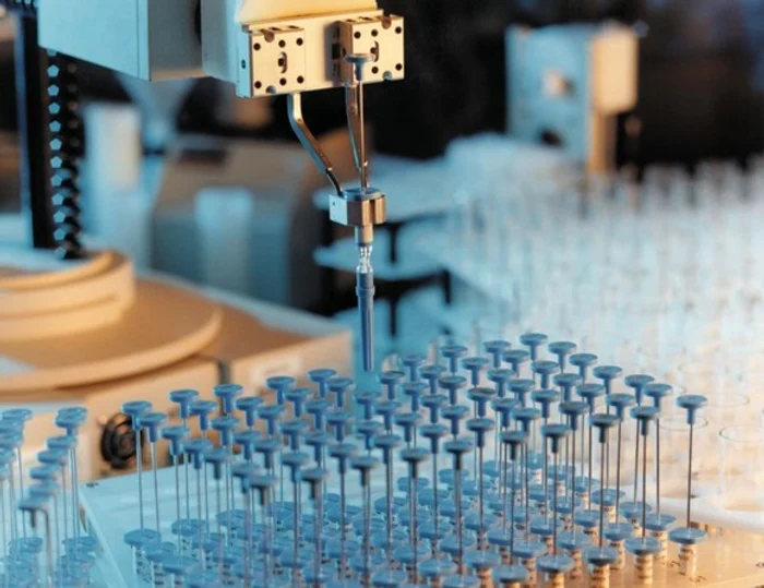 
    OMS recomandă imunizarea cu AstraZeneca și persoanelor mai în vârstă de 55 de ani   