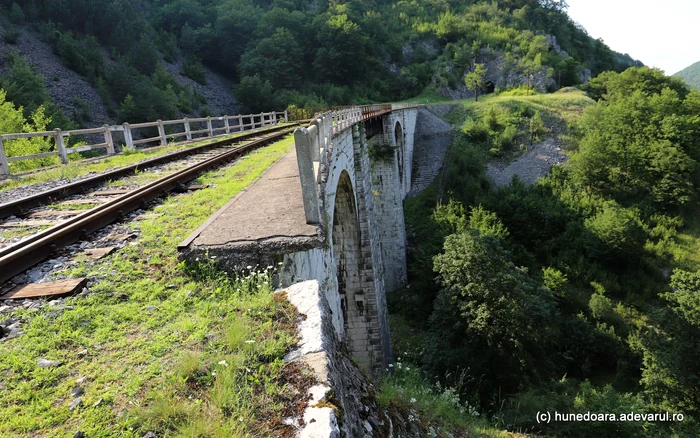 Viaduct pe CF Oravița - Anina. Foto: Daniel Guță