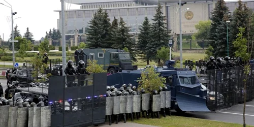 forte de ordine politie proteste belarus FOTO EPA