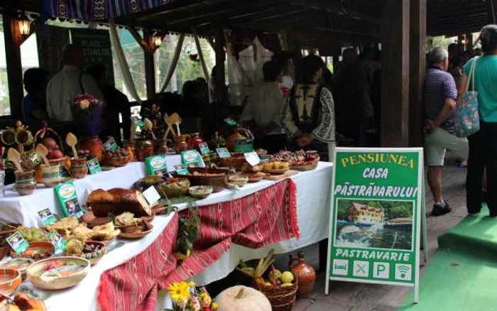 Festivalul Răciturilor a avut loc la Vila Ursu din Tismana