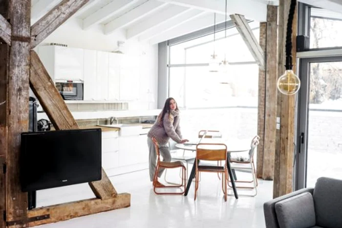 „Cuibușorul” Danei pare rupt din filme