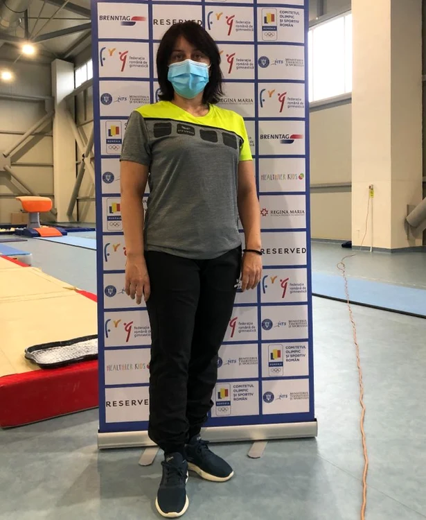 Gina Gogean e antrenoare la Centrul de la Deva
