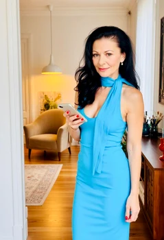 Elena Cârstea are o siluetă de invidiat. FOTO: Facebook