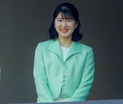 Prințesa Aiko și Împăratul Naruhito la turneul de baseball   Agenția Imperială (2) jpg