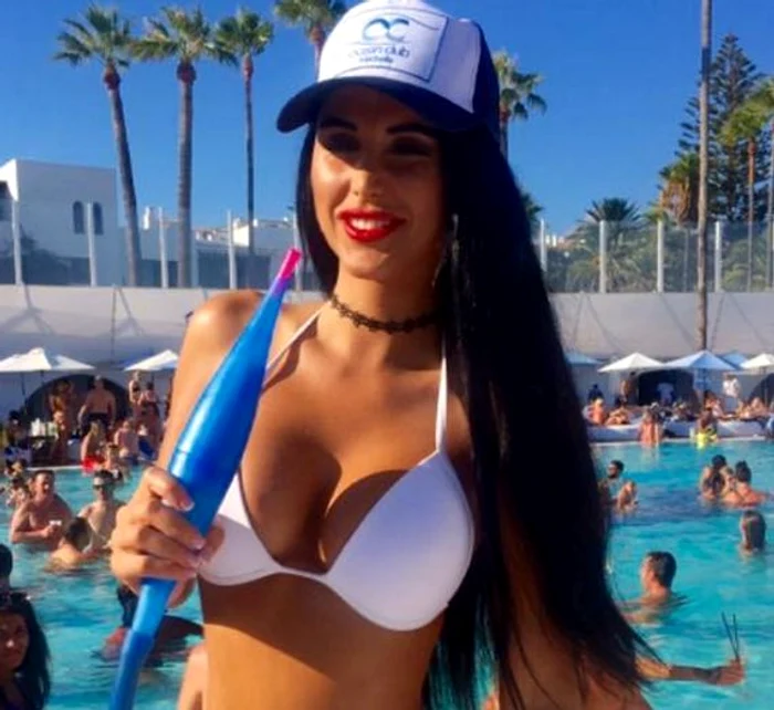 Daniela speră să dea lovitura la păcăneleFoto: arhivă personală
