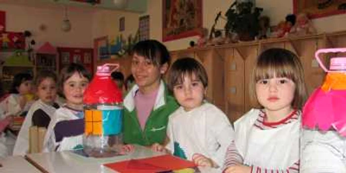 Clasele pregătitoare vor funcţiona la şcoală, nu la grădiniţă