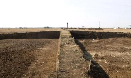 Morminte de mii de ani, descoperite pe traseul centurii Ploieştiului jpeg