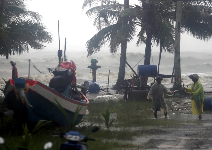 O furtună tropicală se apropie de Florida FOTO EPA-EFE (Arhivă)