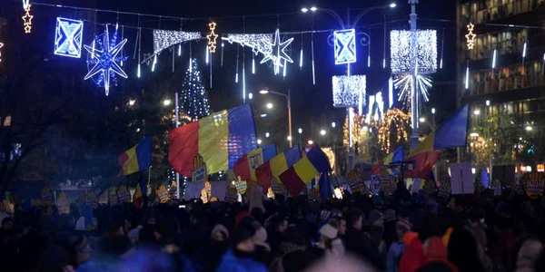 Proteste Piaţa Victoriei / FOTO Mediafax Foto / Alexandru Dobre / 10 dec 2017