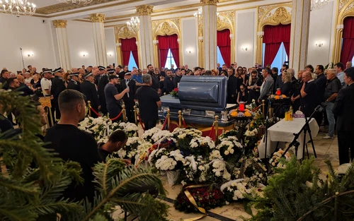 Mihai Leu a fost inmormantat vineri, la Hunedoara Foto Daniel Guță ADEVĂRUL (39) jpg