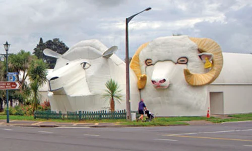 22 23 foto 1 7 col caters animal buildings 01 jpeg