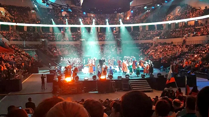 Conferinţa Forum Moscova s-a încheiat cu un concert privat FOTO Instagram / nikolai_lysenkov93 via Moscow Times