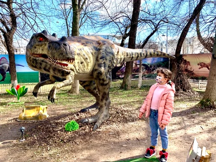 Împreună cu fetița ei, Renata, la Casa Ceaușescu