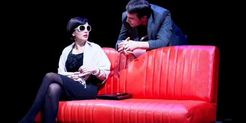 Laura Creț și Alexandru Papadopol, pe scena Teatrului de Comedie