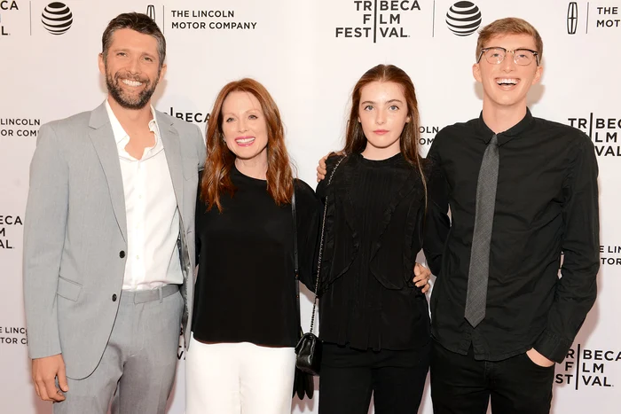 1 julianne moore si sotul 1 jpg jpeg