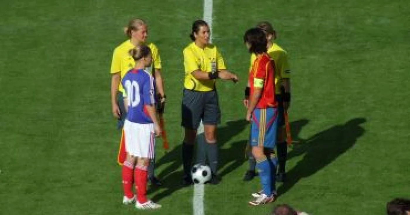 Piteşti: Avem echipă în prima ligă la fotbal feminin