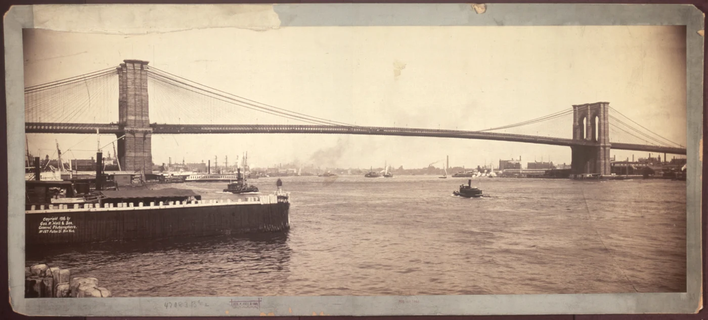 Podul Brooklyn, la sfârșitul secolului al XIX-lea (© Wikimedia Commons)