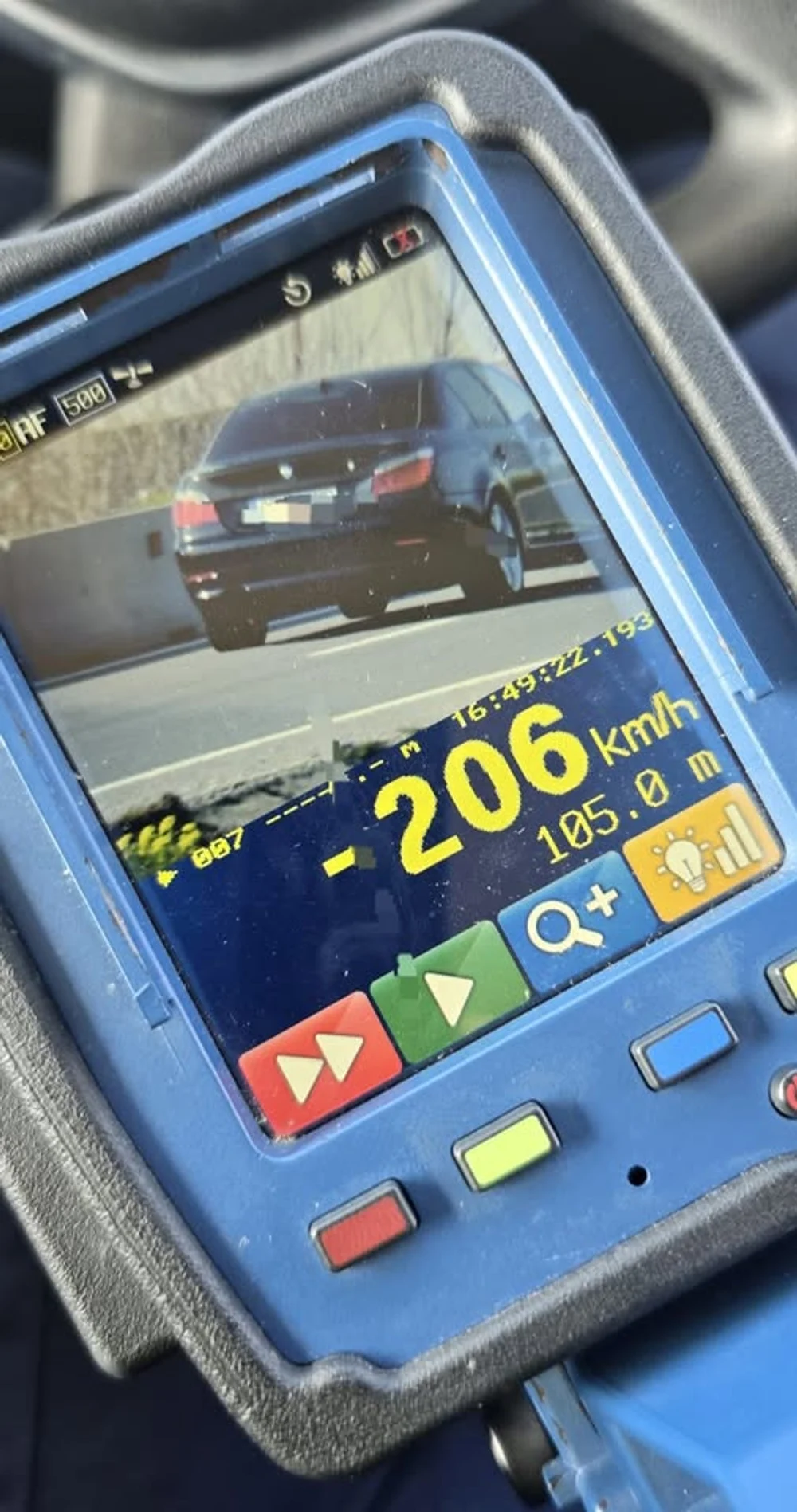 Șofer prins „zburând” cu 206 km/h pe DN 5: „Unii încă au impresia că șoselele sunt piste de decolare”. Cât l-a costat goana nebună