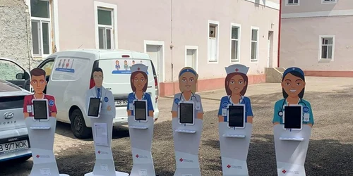 Asistenti virtuali în spitalul Covid din Tg Mures FOTO