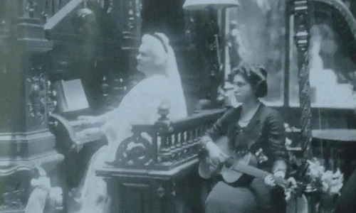 Scandalul domnişoarelor de onoare ale Reginei Elisabeta jpeg