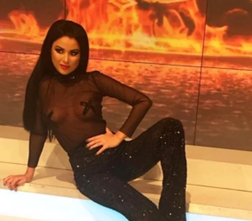 
    Daniela Crudu a făcut senzaţie la restaurantfoto: arhiva personală  