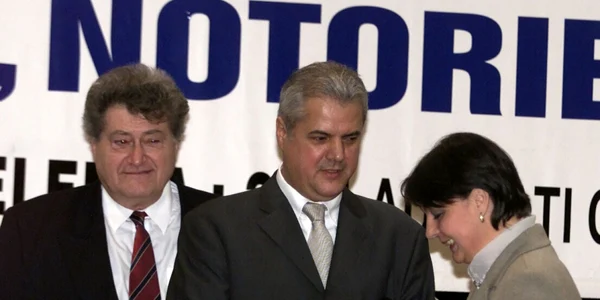 George Cojocaru Adrian Nastase Marcela Georoceanu 17 dec 2003 foto mediafax marius vasilica